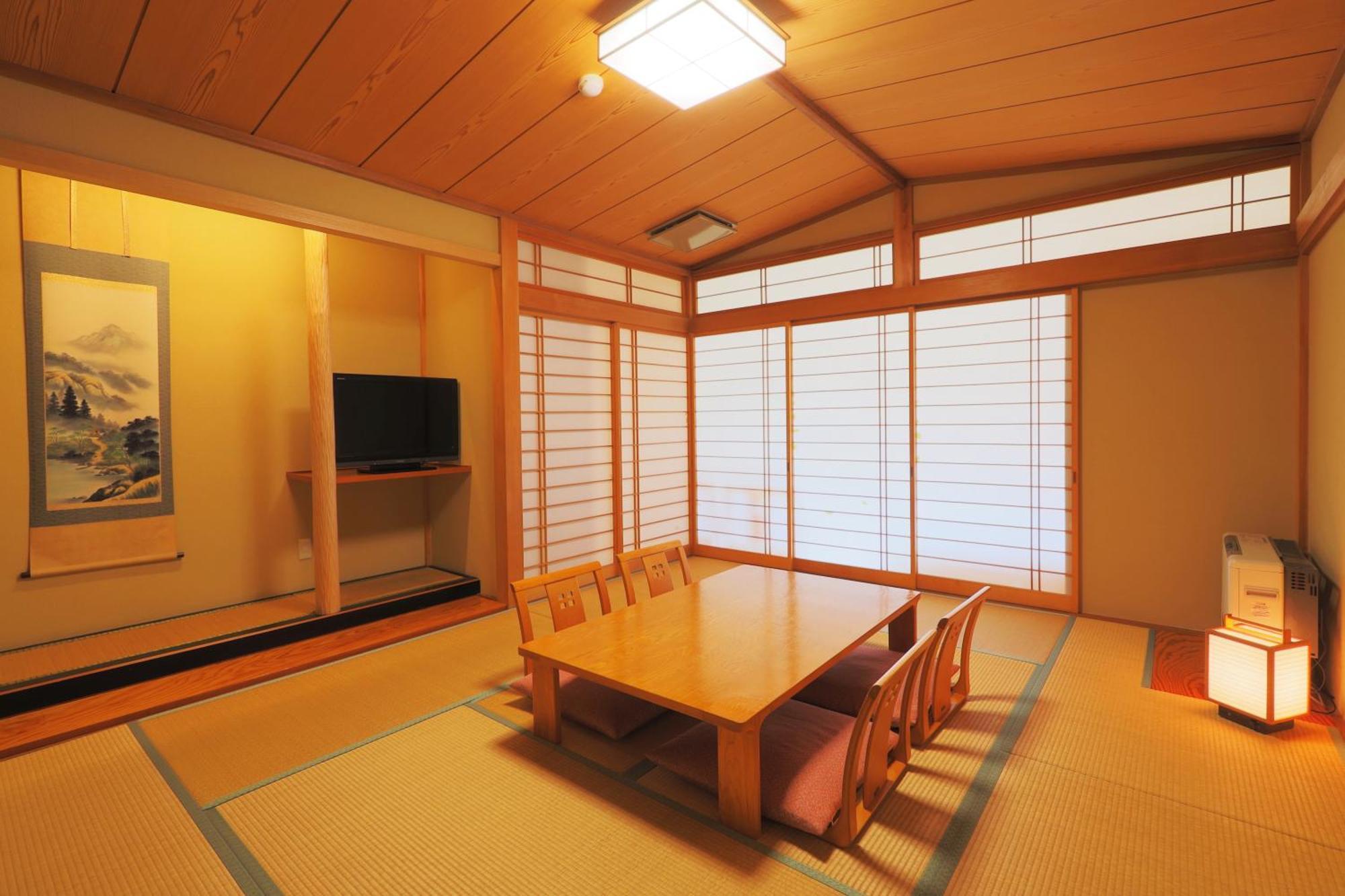 Hatago Tsubakiya Yamanakako Værelse billede